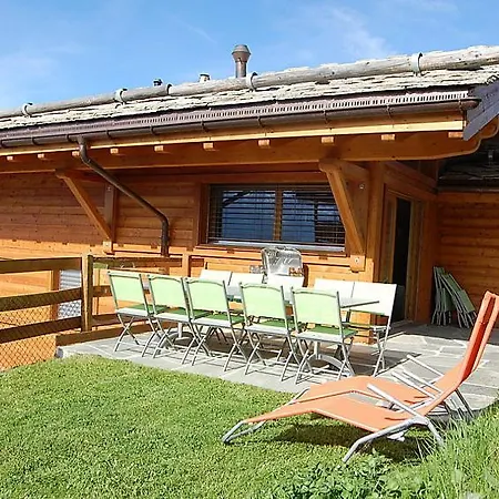 Plan Fey Sleeps 14 Wifi Feriehus *